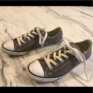 Gray Converse slim style